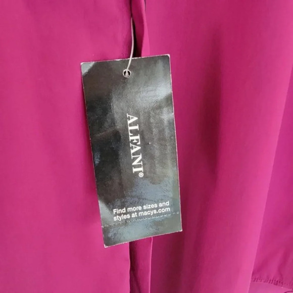 Alfani Long Sleeve Button down Shirt Mens Size M Forest Berry Collared NEW - Picture 3 of 10